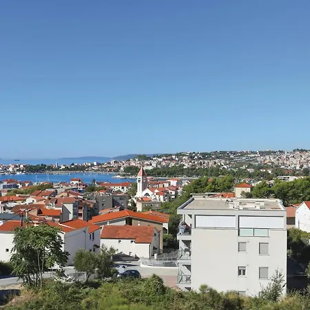 Apartment Sea View Jacuzzi Jo *